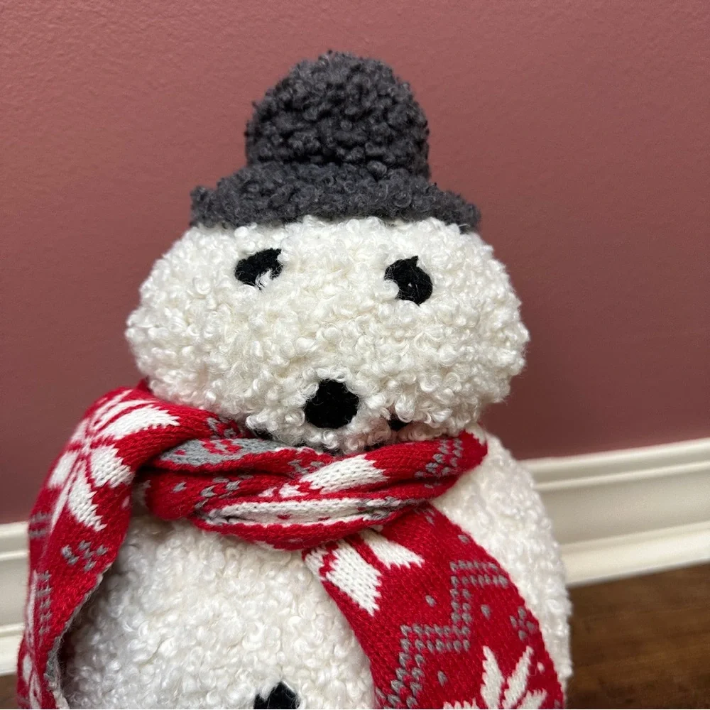 Pottery Barn ARCHIE SNOWMAN SHAPED PILLOW Christmas Winter Holiday Faux Fur